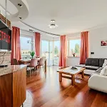 Lumina Luxury With Jaccuzi Next To Piotrkowska Street *