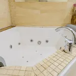 Apartment Lumina Luxury With Jaccuzi Next To Piotrkowska Street *