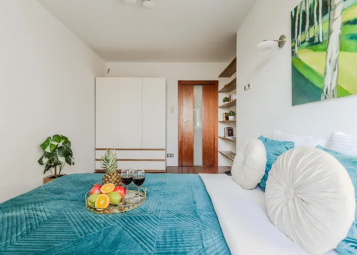 Lumina Luxury With Jaccuzi Next To Piotrkowska Street