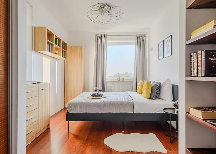 Appartamento Lumina Luxury With Jaccuzi Next To Piotrkowska Street